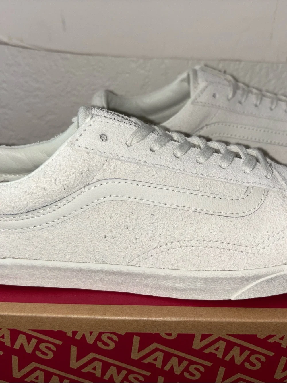 Vans Old Skool Lowpro sz 7.0 Men’s 8.5 Women’s